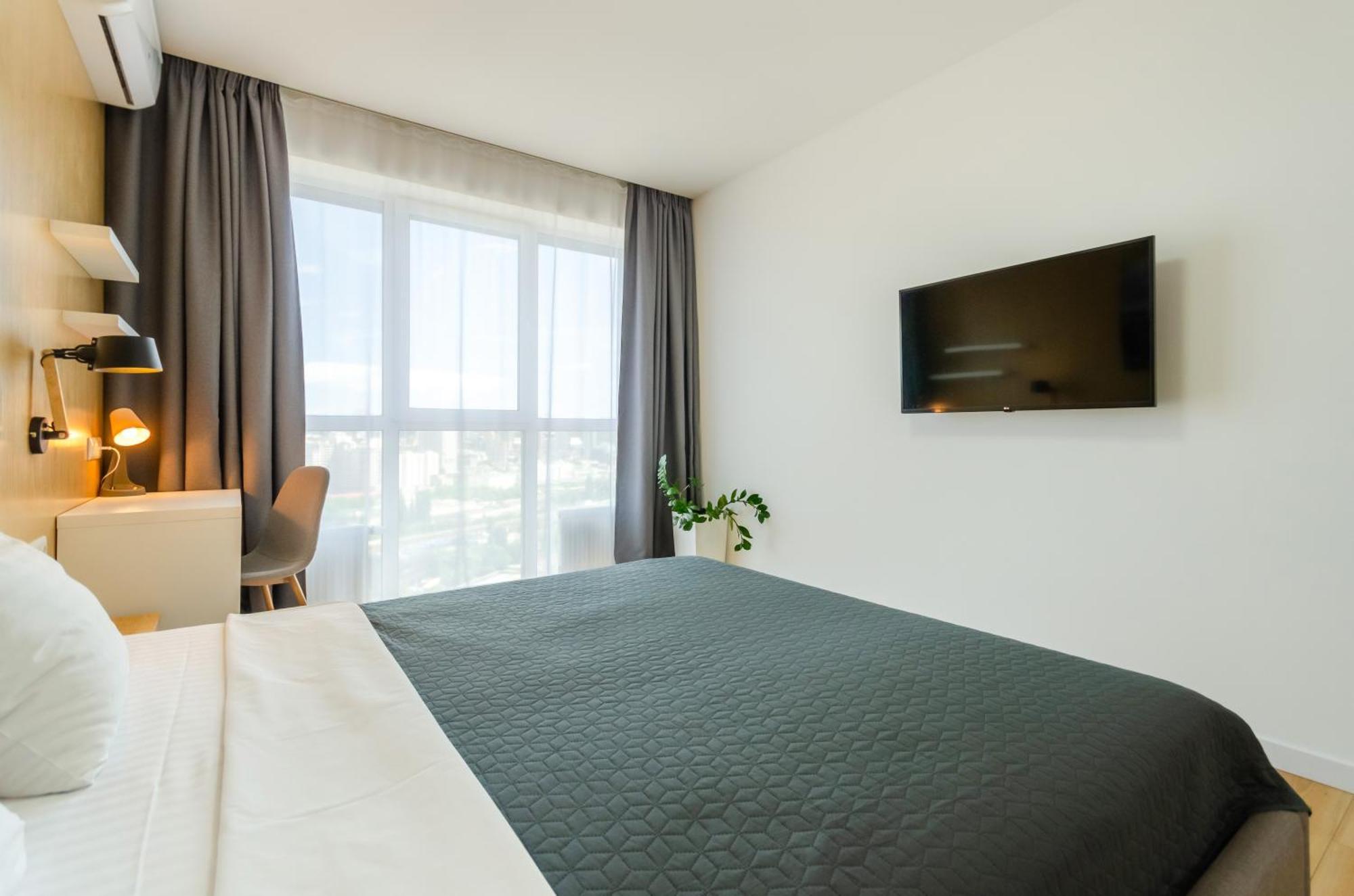 Petrovdom 205-206 Panoramic City View Apartments At Rc Kvartet, Central Railway Station Kiew Exterior foto